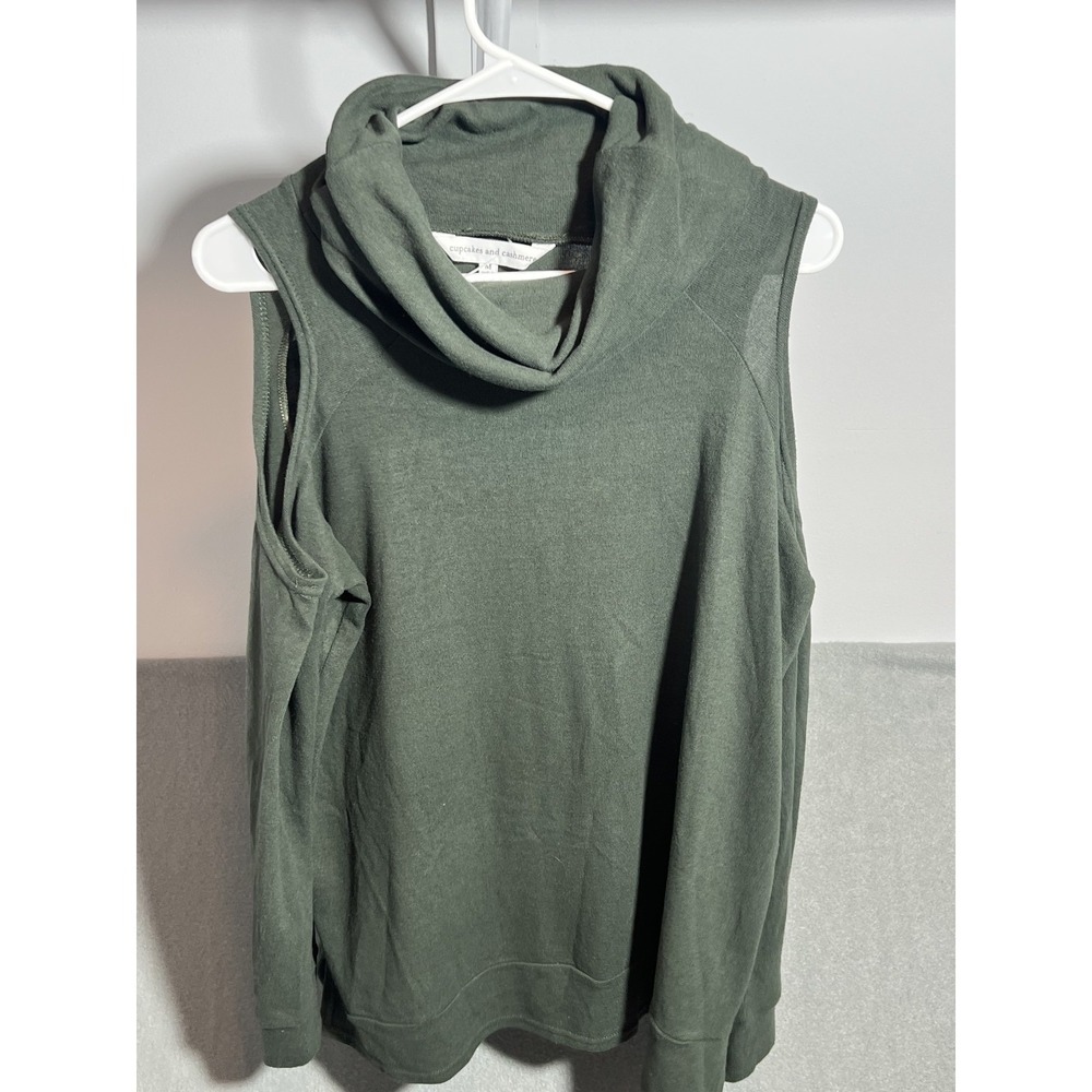 Cupcakes and‎ Cashmere Women's Olive Green Cowl Neck Cold Shoulder Top Size M